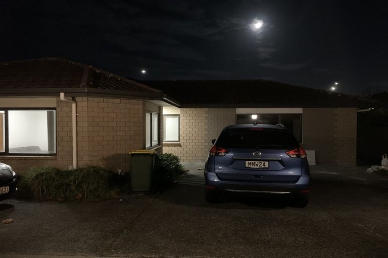 Photo of property in 45 Makora Road, Massey, Auckland, 0614