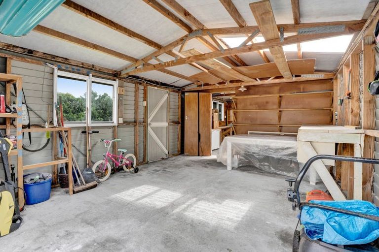 Photo of property in 14 Heaphy Road, Opunake, 4616