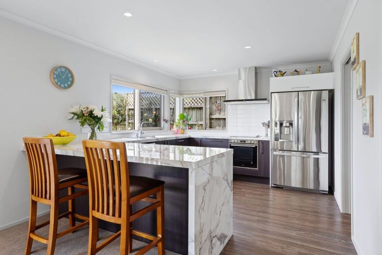 Photo of property in 162 Oteki Park Drive, Welcome Bay, Tauranga, 3112