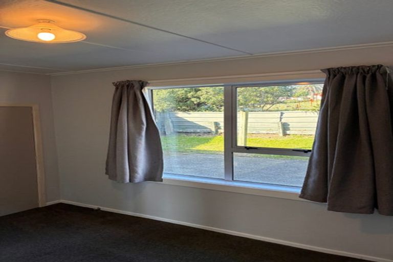Photo of property in 38b Rangiora Street, Castlecliff, Whanganui, 4501