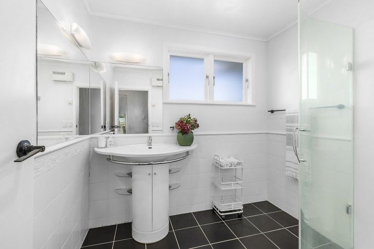 Photo of property in 41 Revans Street, Miramar, Wellington, 6022