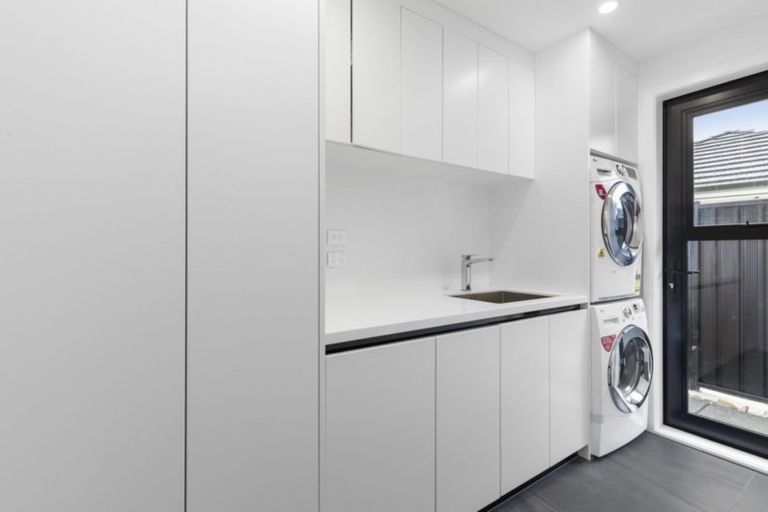 Photo of property in 25 Buddle Road, Wallaceville, Upper Hutt, 5018