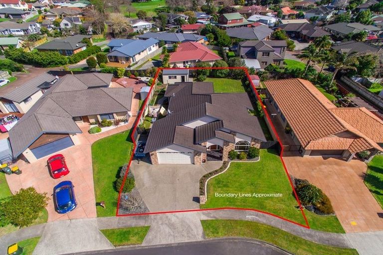 Photo of property in 58 Lothian Brae, Wattle Downs, Auckland, 2103