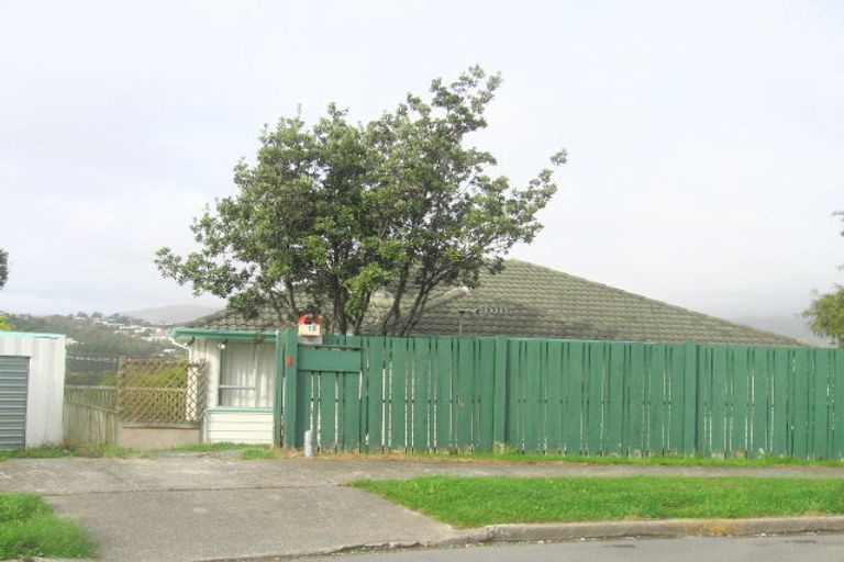 Photo of property in 16 Excellency Terrace, Ascot Park, Porirua, 5024