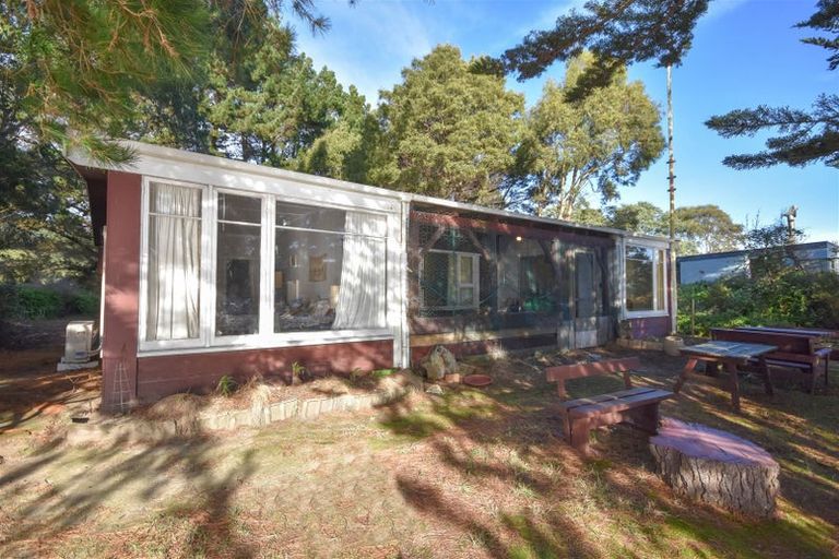Photo of property in 26 Otakou Golf Course Road, Otakou, Dunedin, 9077