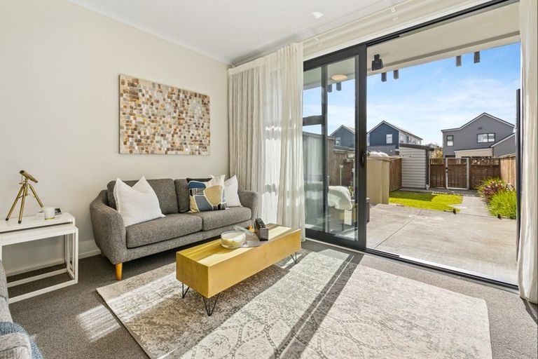 Photo of property in 176 Hobsonville Point Road, Hobsonville, Auckland, 0616