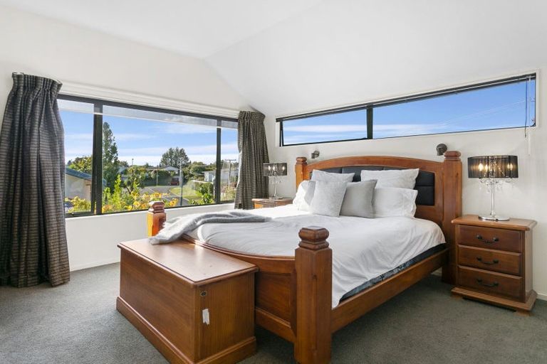 Photo of property in 7 Ngamotu Road, Taupo, 3330