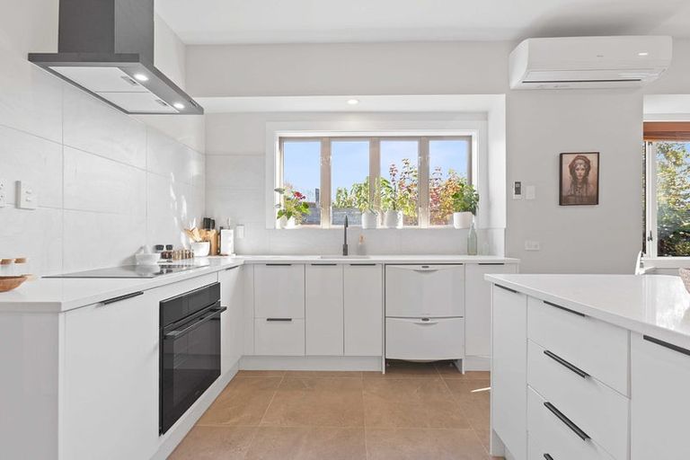 Photo of property in 160 North Avon Road, Richmond, Christchurch, 8013