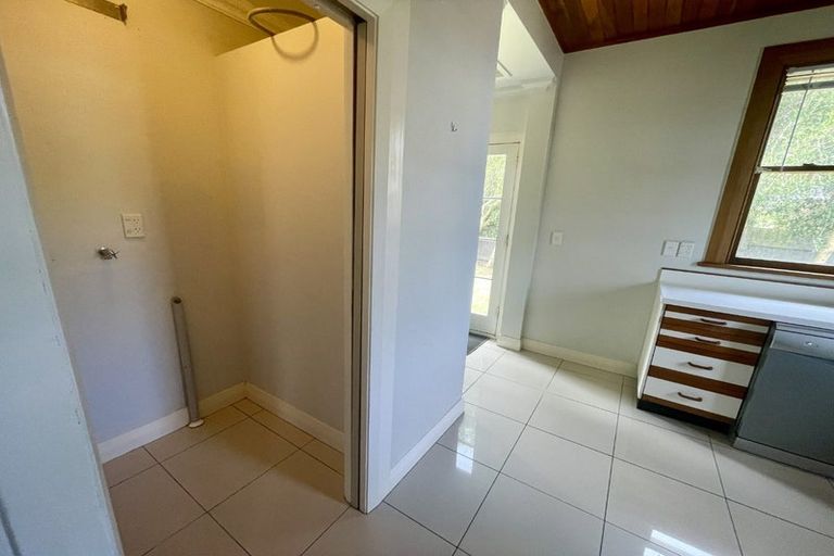 Photo of property in 23 Severn Street, Island Bay, Wellington, 6023