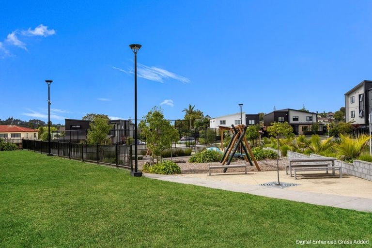 Photo of property in 16 Selo Street, Glen Eden, Auckland, 0602