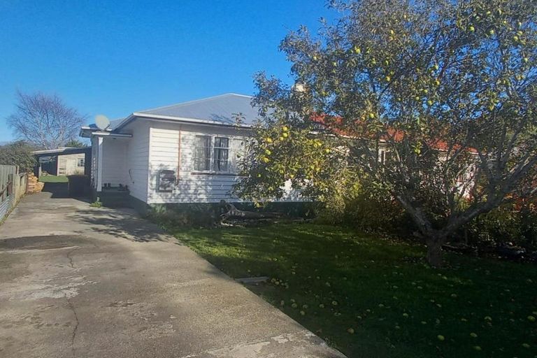 Photo of property in 7 Bridge Street, Tuatapere, 9620