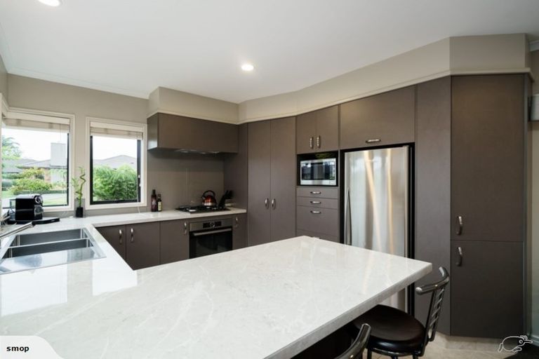 Photo of property in 18 Ohope Place, Papamoa Beach, Papamoa, 3118