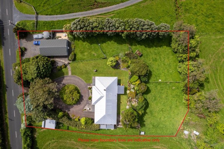 Photo of property in 737 Frankley Road, Hurworth, New Plymouth, 4371