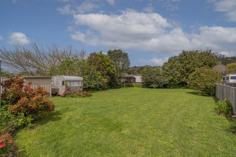 Photo of property in 32 Captain Cook Road, Cooks Beach, Whitianga, 3591