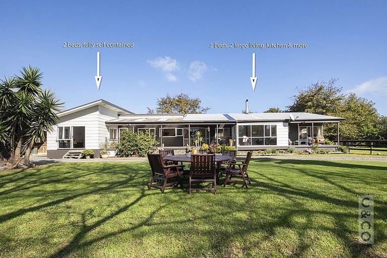 Photo of property in 2246 State Highway 16, Helensville, 0875