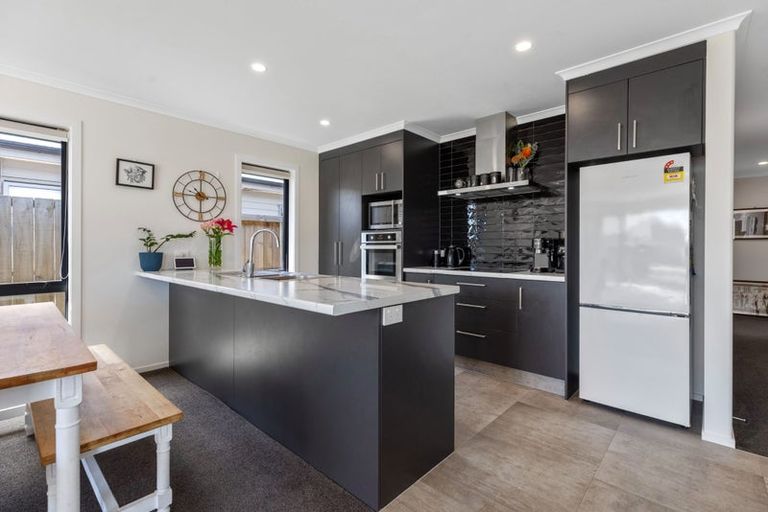 Photo of property in 86 Union Drive, Papamoa, 3118