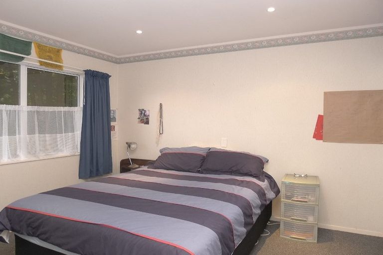 Photo of property in 64 Leinster Avenue, Raumati South, Paraparaumu, 5032