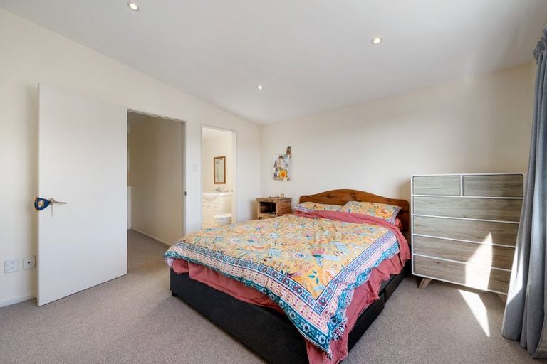 Photo of property in 40c Cunliffe Street, Johnsonville, Wellington, 6037