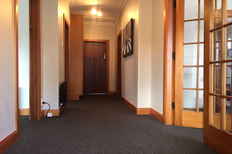 Photo of property in 34 Park Road, Miramar, Wellington, 6022