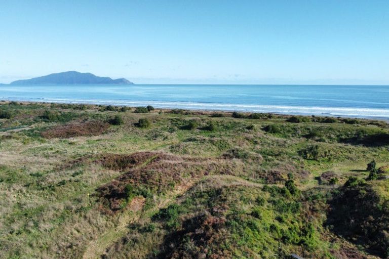 Photo of property in 115 Puruaha Road, Te Horo, Otaki, 5581