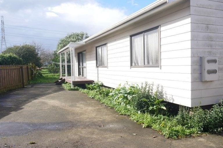 Photo of property in 2/8 Ross Avenue, Otara, Auckland, 2023