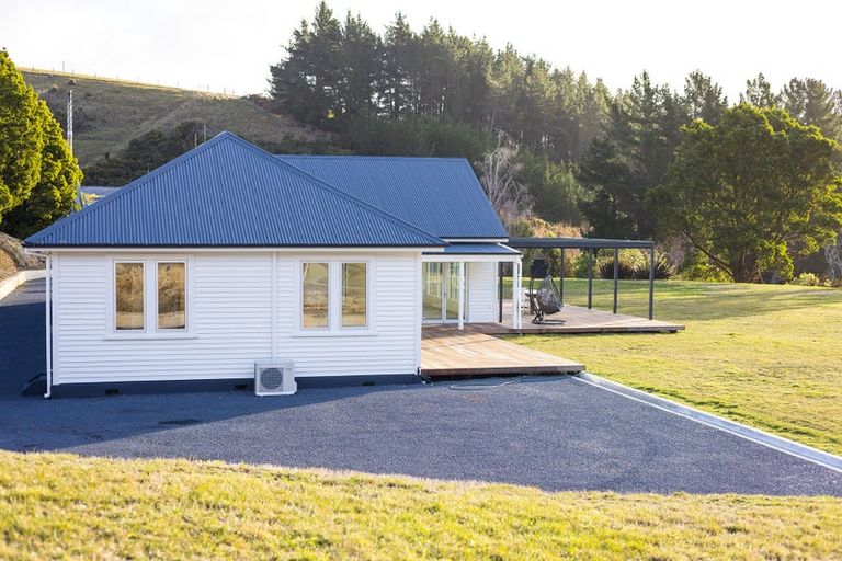 Photo of property in 81 Orokonui Road, Waitati, 9085
