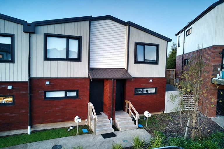 Photo of property in 50 Te Puketoka Lane, Mangere, Auckland, 2022