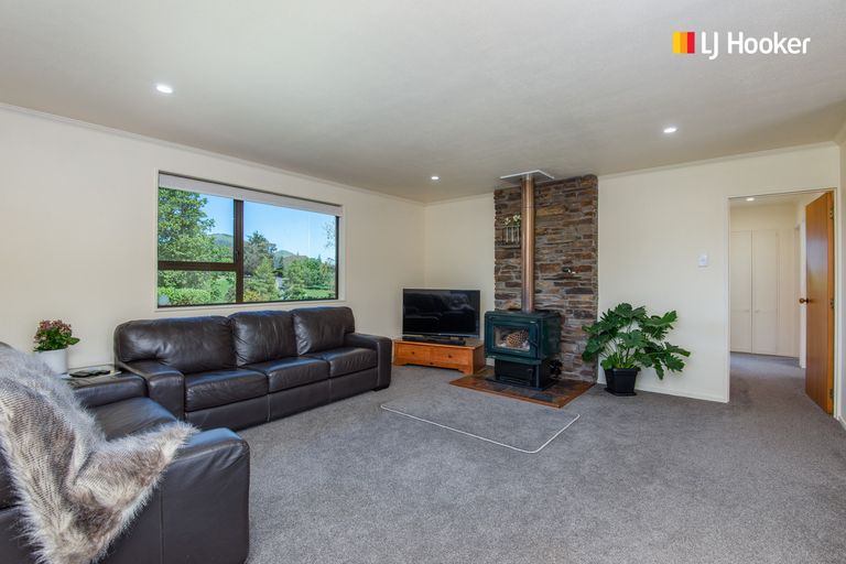 Photo of property in 135 Chain Hills Road, Chain Hills, Dunedin, 9076