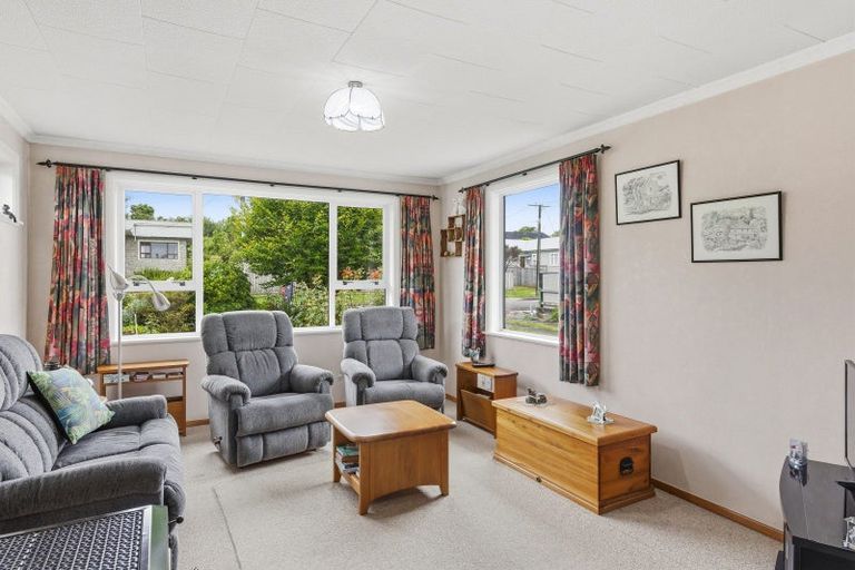 Photo of property in 9 Chester Street, Levin, 5510