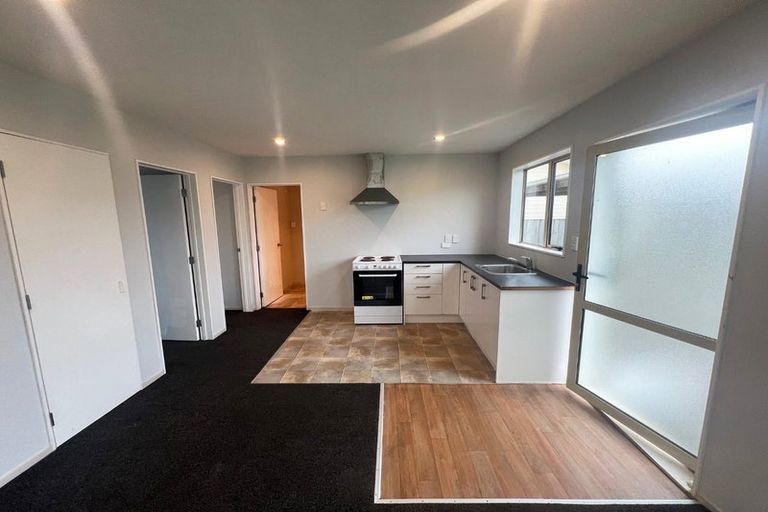 Photo of property in 1 Gambare Place, Wattle Downs, Auckland, 2103