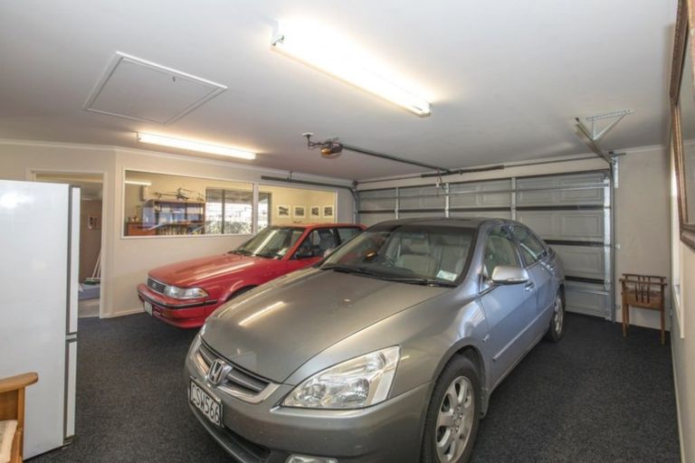 Photo of property in 35 Old Station Avenue, Wanaka, 9305