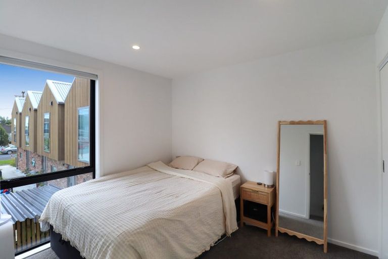 Photo of property in 7/1 Rainey Grove, Taita, Lower Hutt, 5011