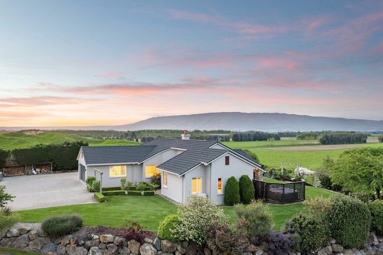 Photo of property in 59 Riverside Road, Allanton, Mosgiel, 9092