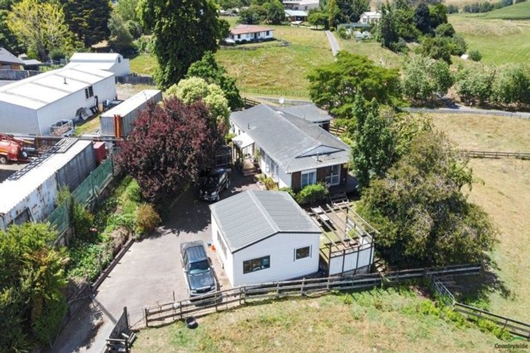 Photo of property in 4 Hillcrest Street, Tirau, 3410