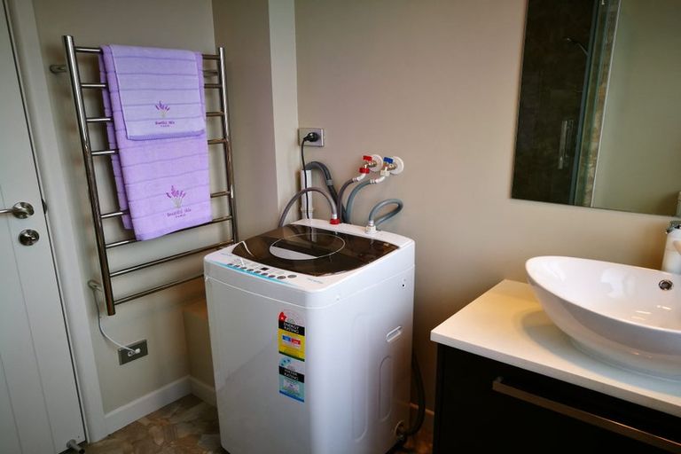 Photo of property in 2 Karaka Street, Takapuna, Auckland, 0622