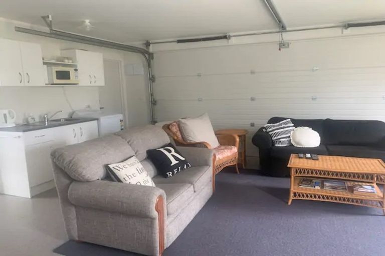 Photo of property in 10 Carina Way, Whitianga, 3510