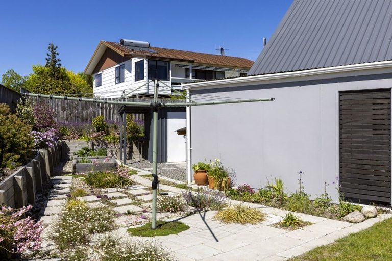 Photo of property in 1/35 Oregon Drive, Rainbow Point, Taupo, 3330