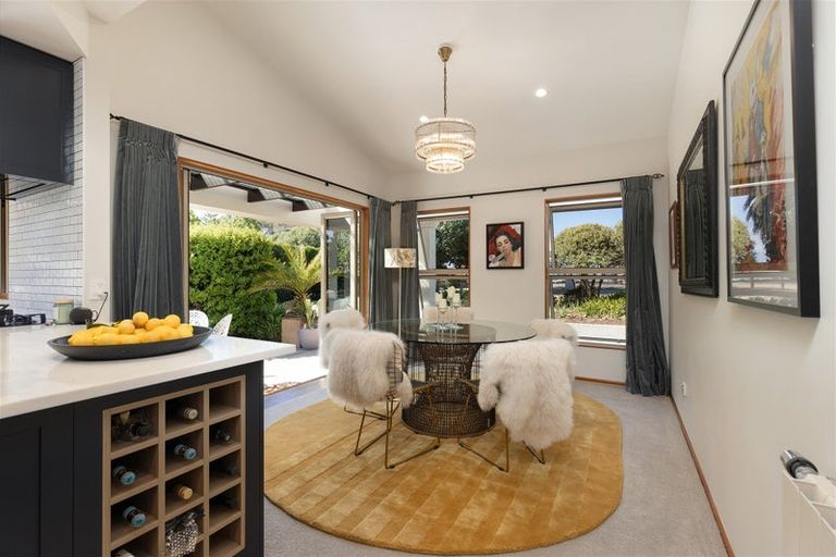 Photo of property in 63 Motueka Quay, Motueka, 7120