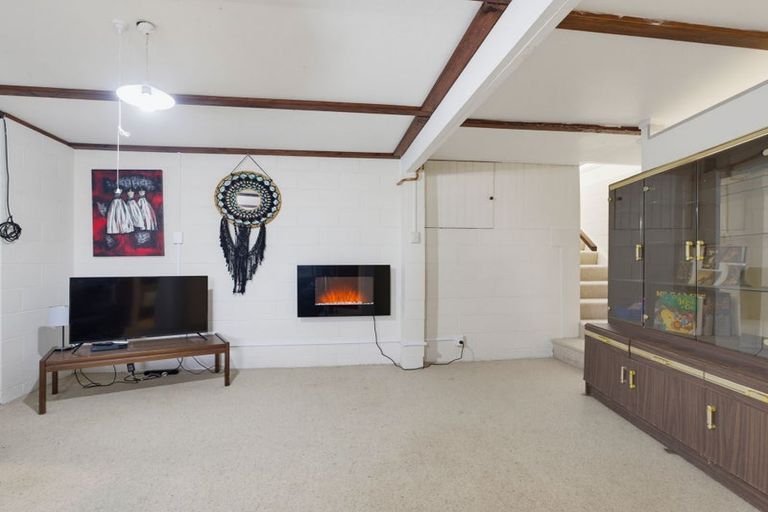 Photo of property in 201 Chartwell Avenue, Whangamata, 3620