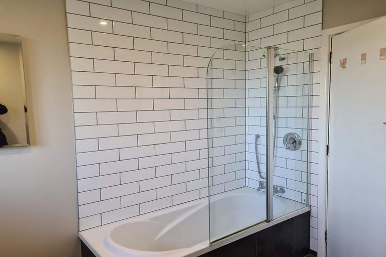 Photo of property in 69 Whitby Street, Burnside, Christchurch, 8053