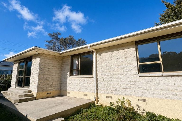Photo of property in 1 Carlton Street, North East Valley, Dunedin, 9010