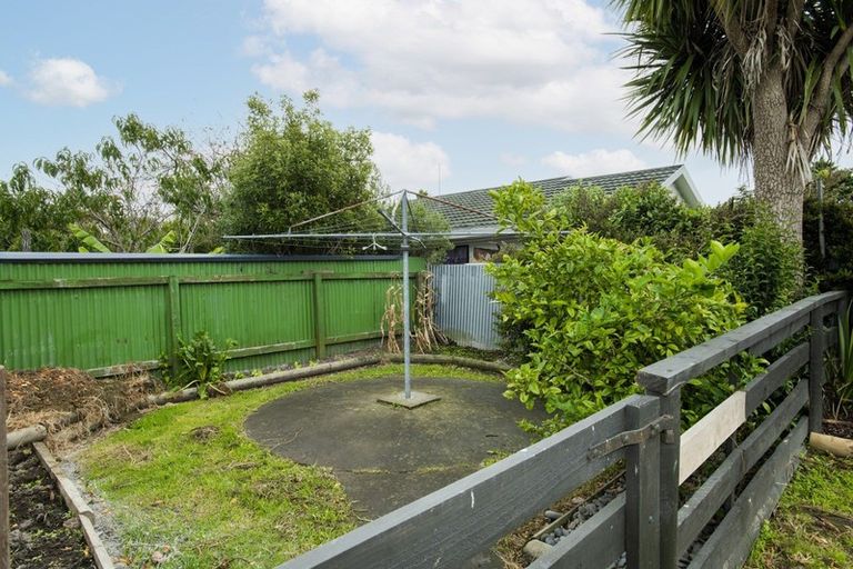 Photo of property in 15 Glasgow Crescent, Kaiti, Gisborne, 4010