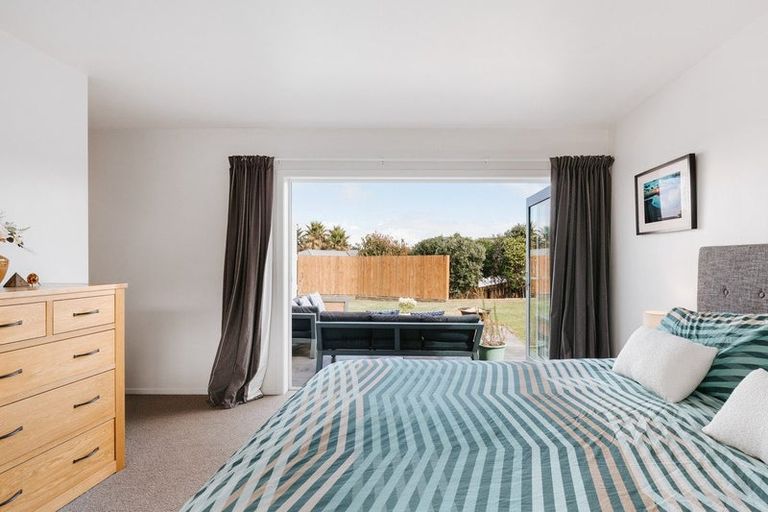 Photo of property in 32a Ohuirehe Road, Coastlands, Whakatane, 3120