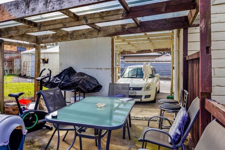 Photo of property in 49 Collins Street, Hawera, 4610