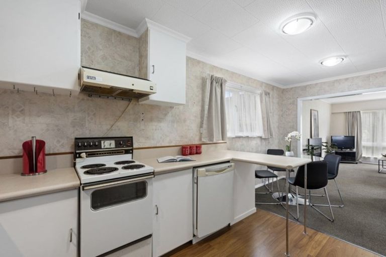 Photo of property in 148 Wellington Road, Wainuiomata, Lower Hutt, 5014