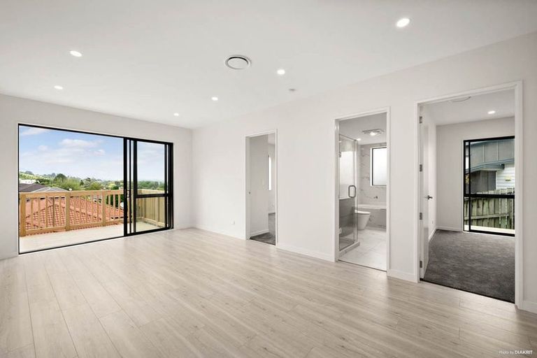 Photo of property in 59 Kirikiri Drive, Papakura, 2110