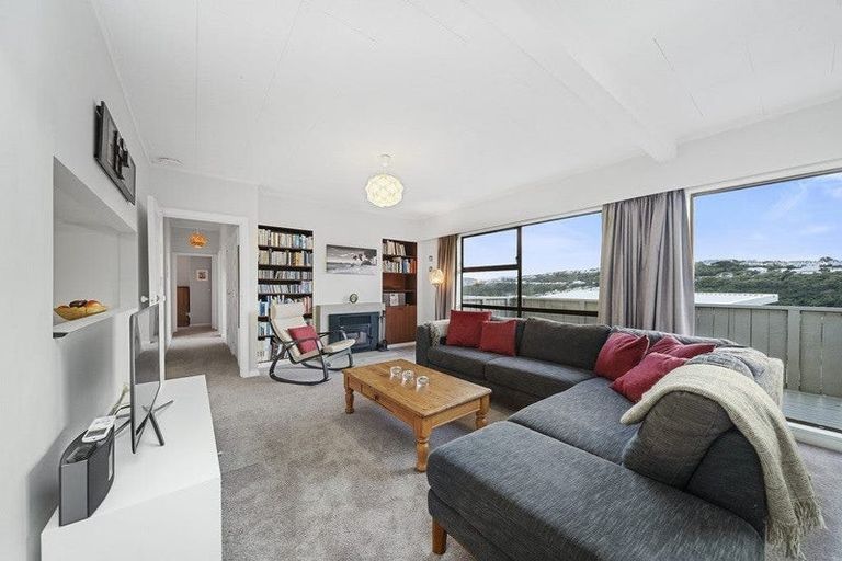 Photo of property in 161 Totara Road, Miramar, Wellington, 6022