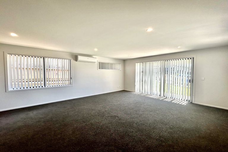 Photo of property in 4 Rockpool Road, Orewa, 0931