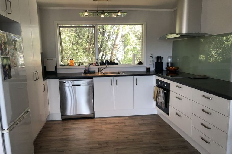 Photo of property in 2/33 Springfield Road, St Albans, Christchurch, 8014