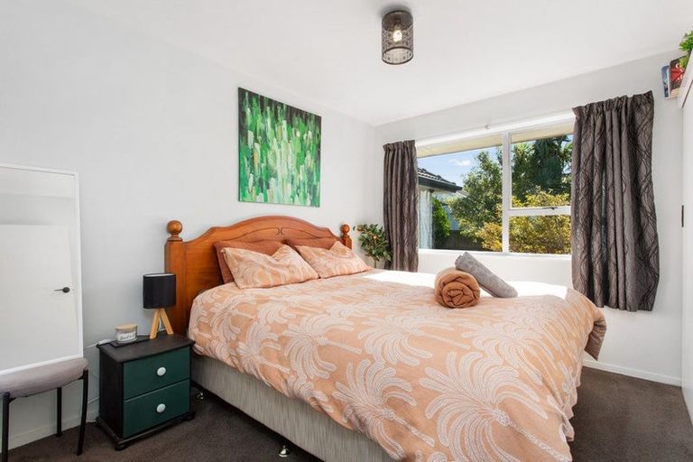 Photo of property in 484 Mairehau Road, Parklands, Christchurch, 8083